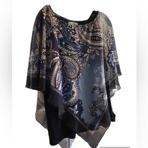 CJ BANKS handkerchief top. 1X Plus blue paisley